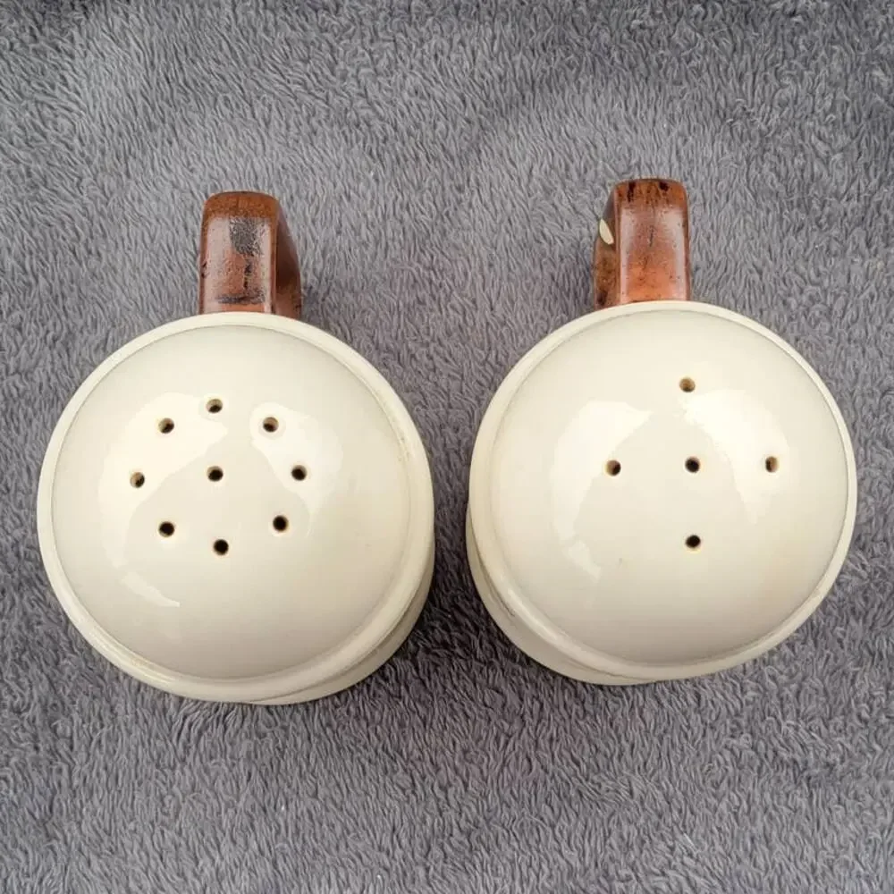 Retro Vintage Strawberry Salt & Pepper Shaker Set Ceramic